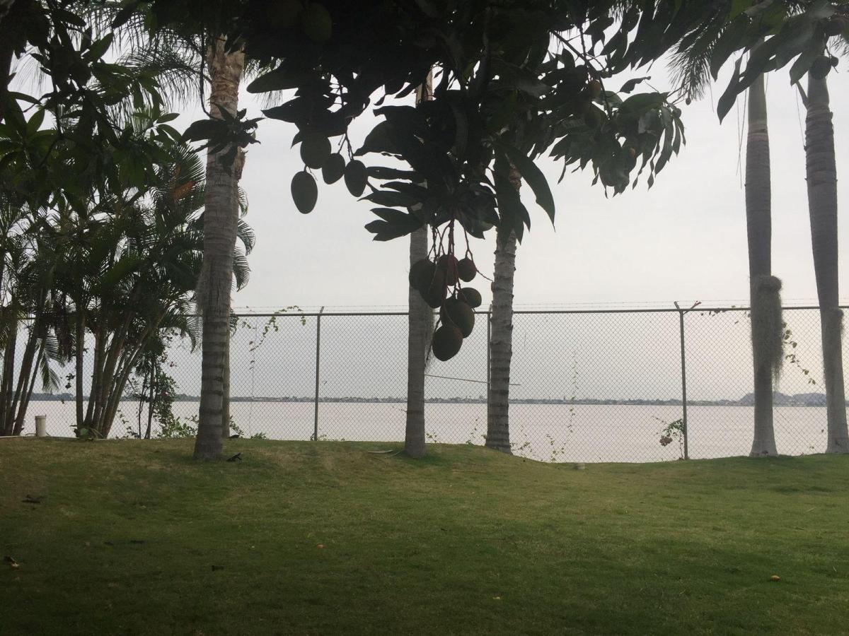 Casa con Vista Al Río en Samborondón Primeros Kilom. Guayas — imagen 4