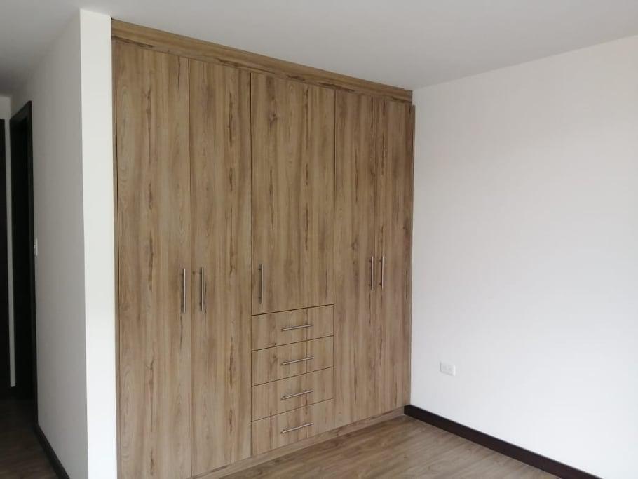 Departamento en Venta Urbanización El Condado 3 Dorm. — imagen 6