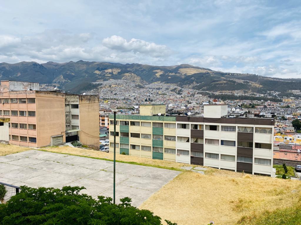 Ponceano Alto - Marisol $35.000 No Parqueadero, 2 Dorm, Cerca a Supermaxi Real Audiencia — imagen 3