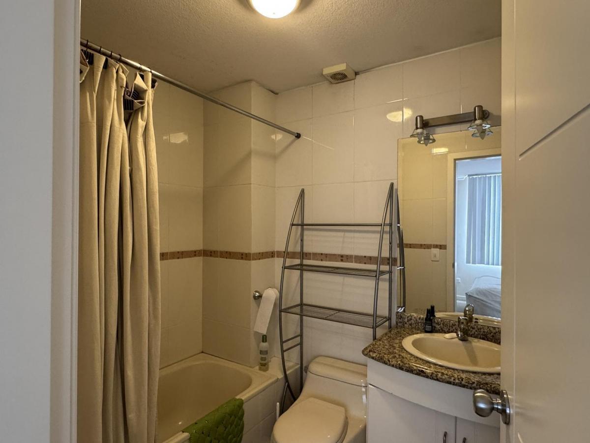 Venta Departamento de 3 Dorm. en La Urbanización El Condado - Quito — imagen 2