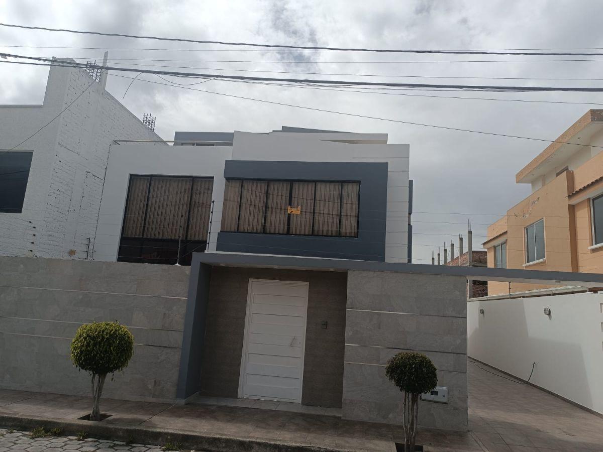 Casa de Lujo con 3 Habitaciones Master en Venta en El Norte de Riobamba, Chimborazo — imagen 9