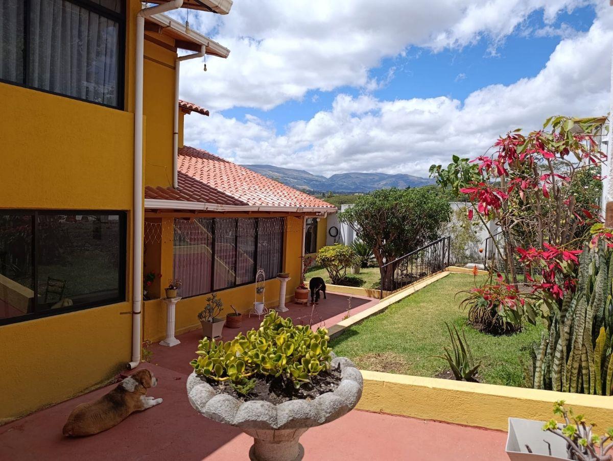 Tumbaco, La Viña Alta, Espectacular Casa y Suite en Venta. 508.50 m² en 1000 m² de Terreno — imagen 8