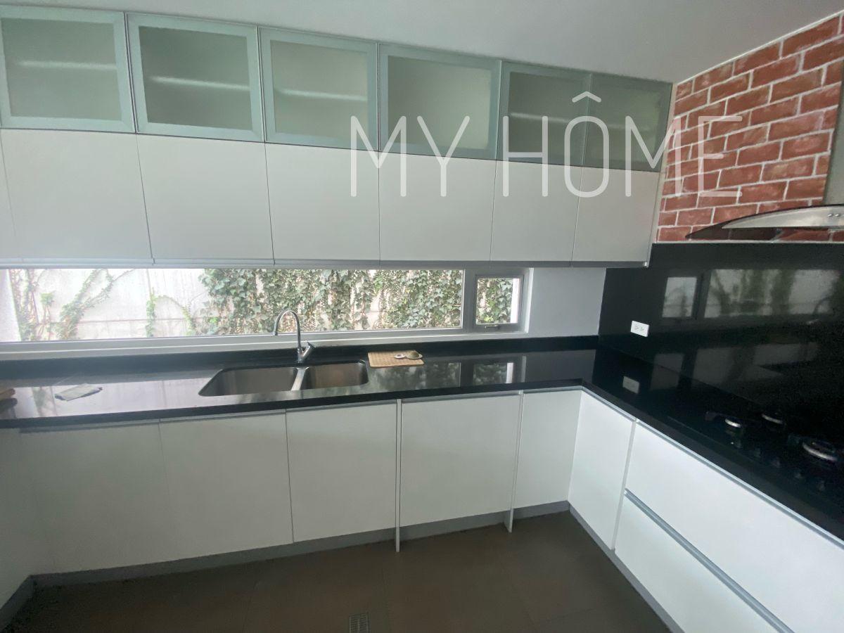 Hermoso Departamento con Jardín — imagen 6