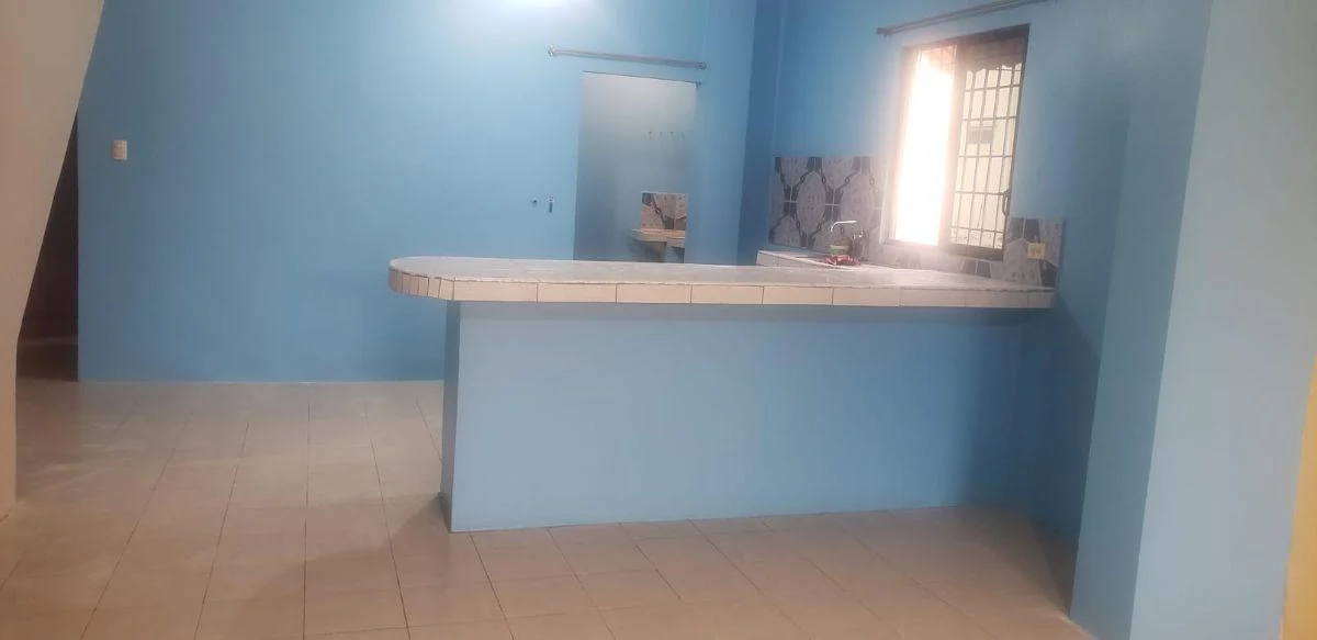 Vendo Casa Rentera en Ciudadela Covien Sur de Guayaquil, Guayas — imagen 9