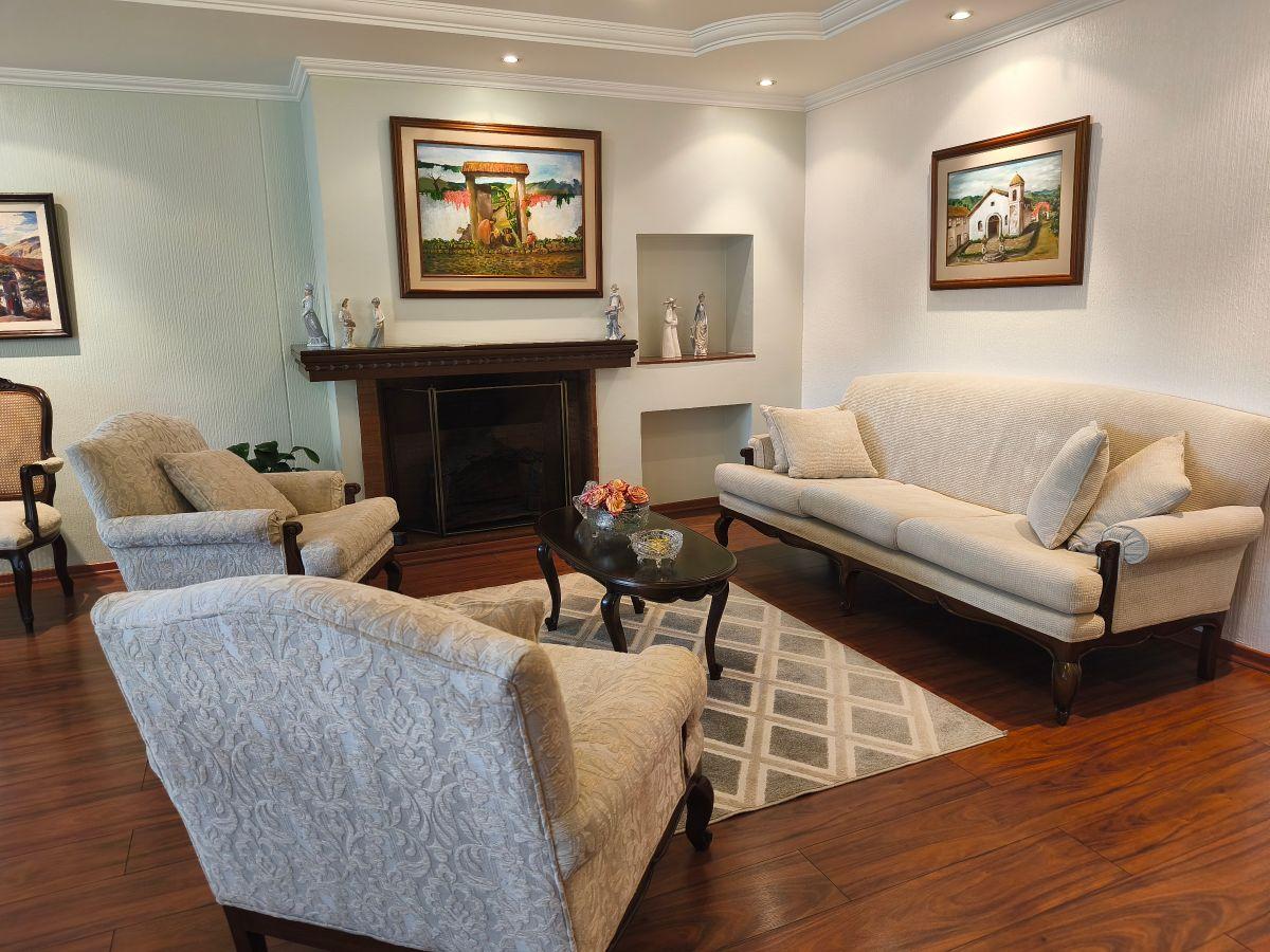 Venta Departamento González Suárez Remodelado, 3 Dorm., Piscina, Vista $185.000 — imagen 5