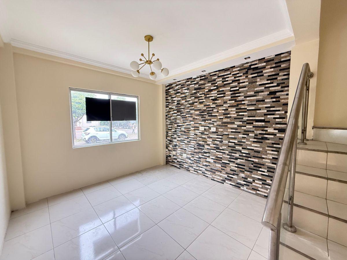 Venta de Casa en La Urb La Joya Etapa Gema Vía Aurora, Guayas — imagen 9