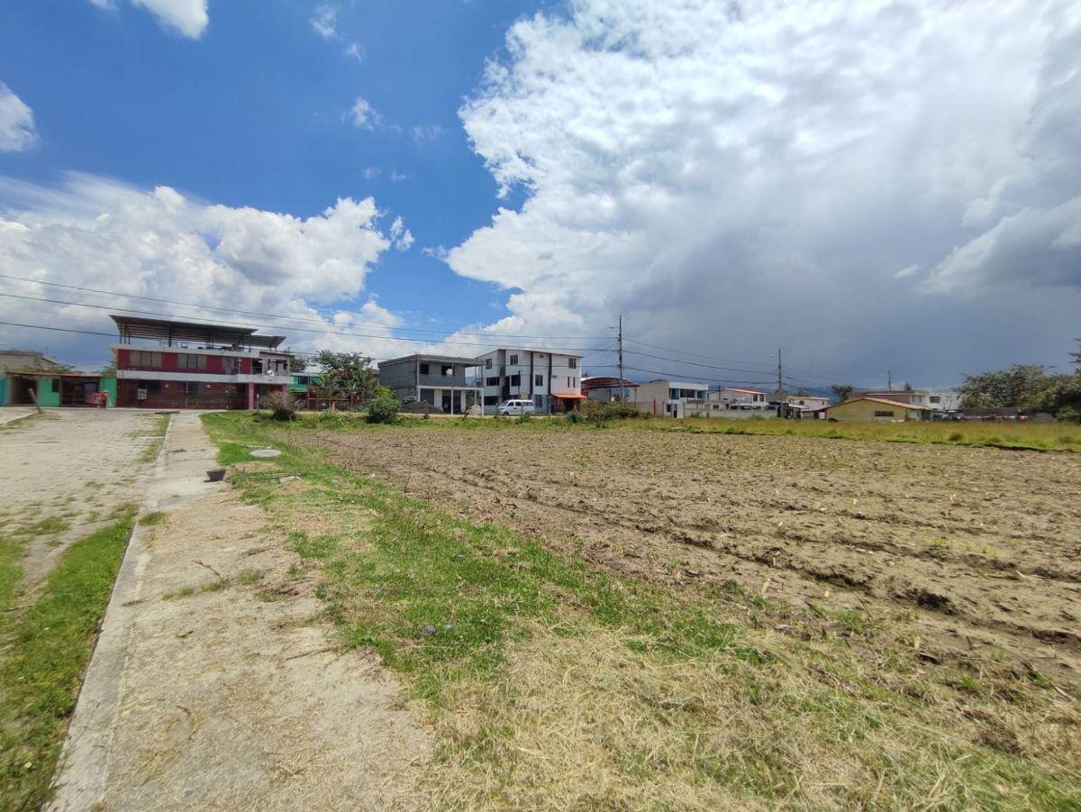 Terreno en Venta Plano 743 m² Tumbaco — imagen 4