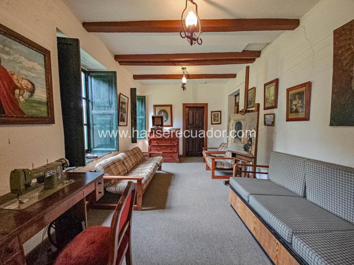 Gran Oportunidad de Inversión! en Venta 38.000 m² de Terreno con Casa de Hacienda | Vía Pintag. Provincia de Pichincha — imagen 3