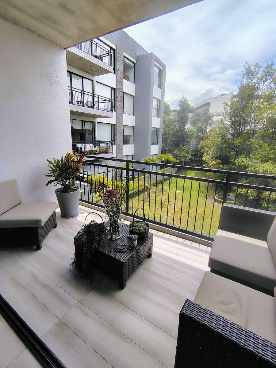 Vendo en Cumbaya Hermoso Departamento 3 Dorm. con Baño en Zona de La Primavera — imagen 10