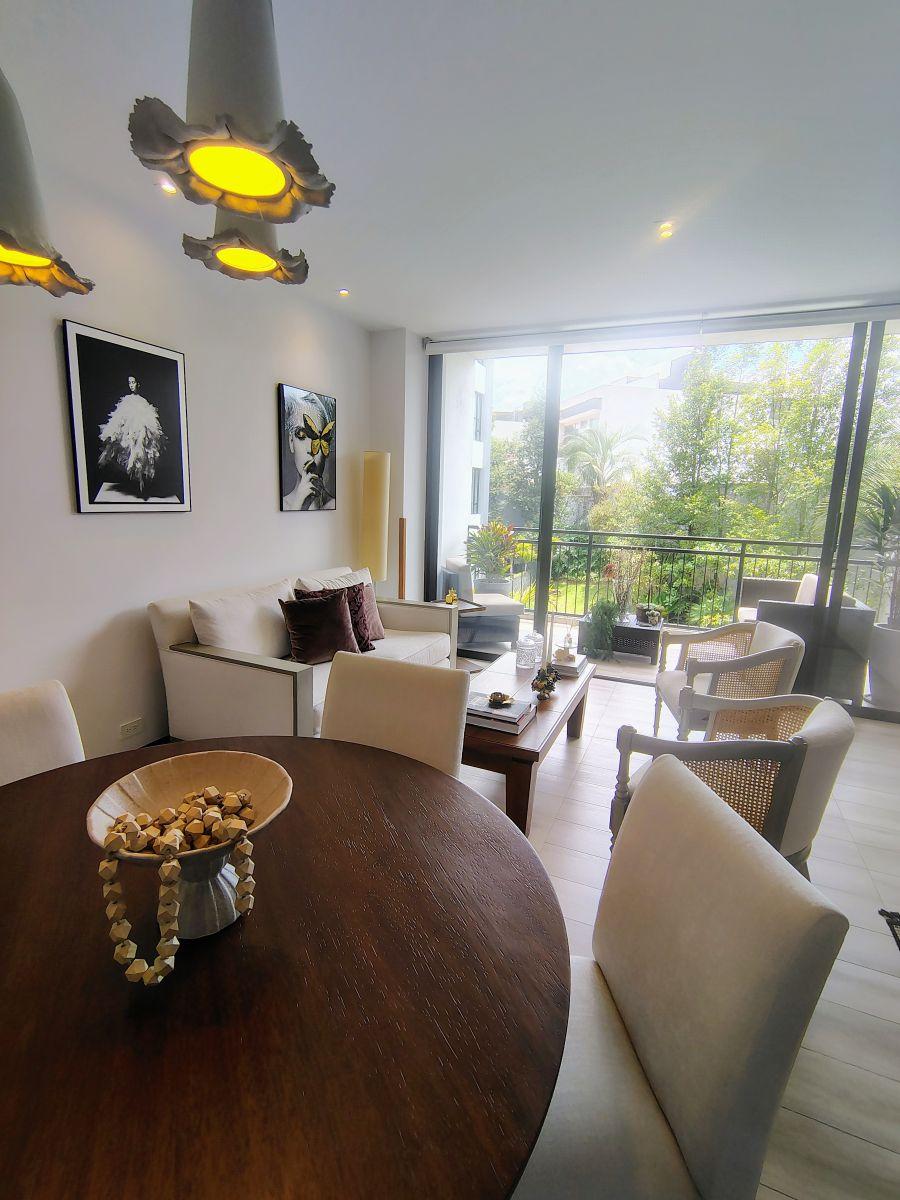 Vendo en Cumbaya Hermoso Departamento 3 Dorm. con Baño en Zona de La Primavera — imagen 8