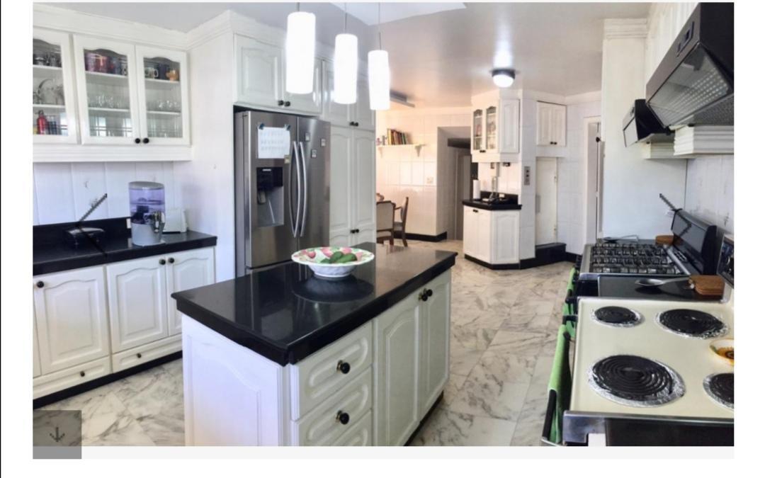 Departamento en Venta de 4 Dorm. en La Urbanización Bromelias en Quito — imagen 6