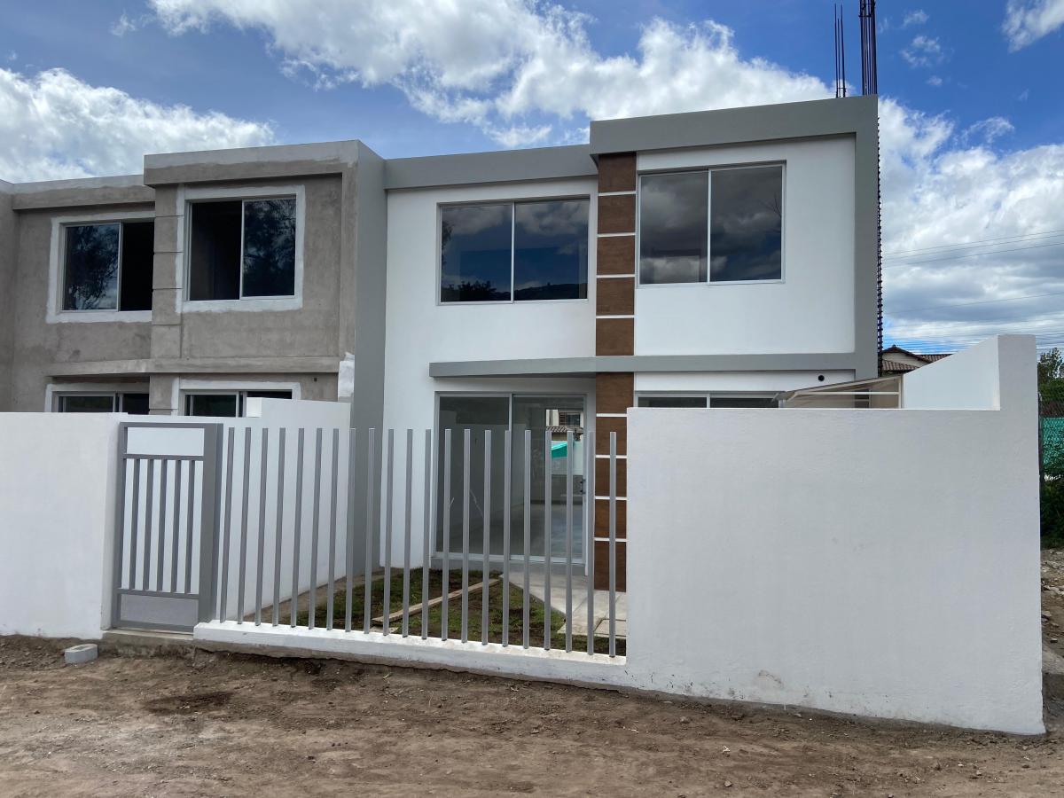 Casa con 140 m² y 3 Recámaras en Venta en Los Chillos — imagen 7