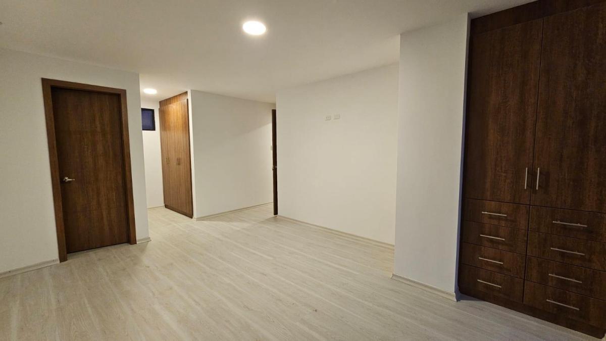 Vendo Departamento Urb. Jardines de Amagasi, Solca Cerca de Embajada Americana — imagen 6