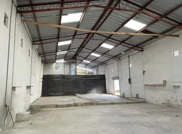 Mv - en Renta o Venta Terreno con Galpones, 5126 m² y 1366,94 m² de Construccion, Puembo — imagen 3