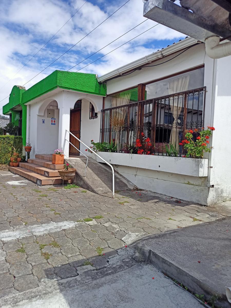 Conocoto 2 Casas de Una Planta en Venta Cerca Av Ilalo Ideal Para Geriátrico, Escuela — imagen 10