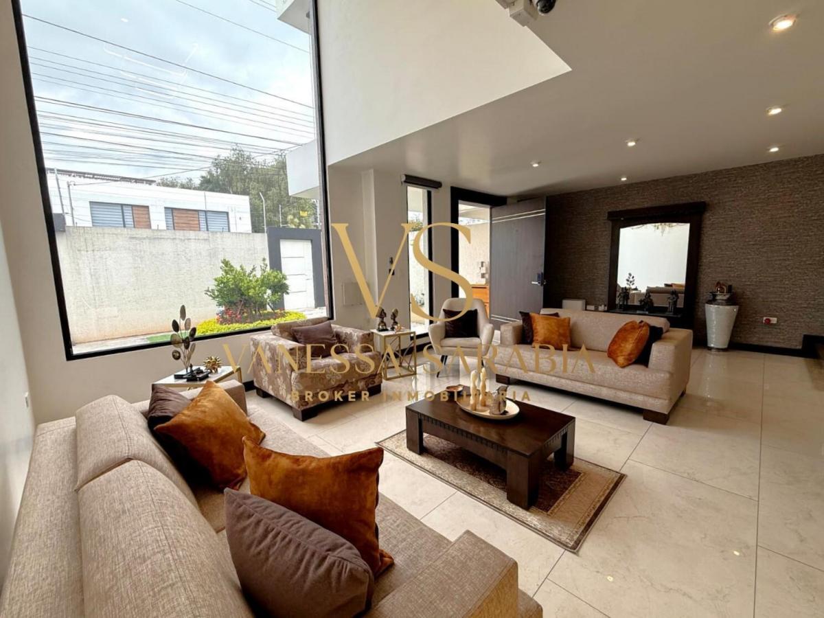 Vendo Casa Independiente en El Valle de Los Chillos, Quito - Ecuador — imagen 7
