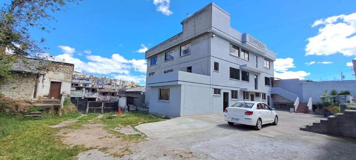 Vendo Amplia Casa Rentera Al Sur de Quito — imagen 9