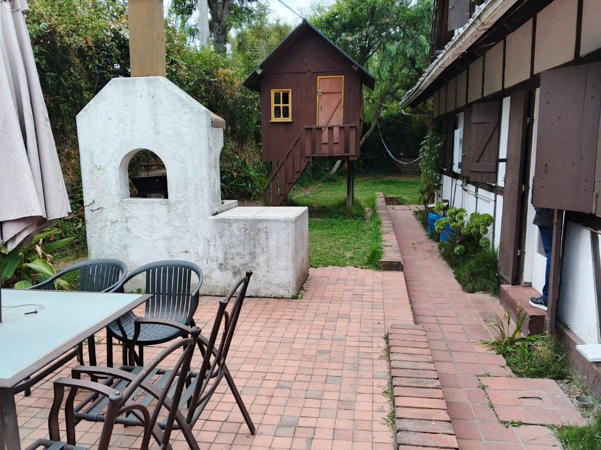 Casa en Venta, Urb. Campo Alegre — imagen 8