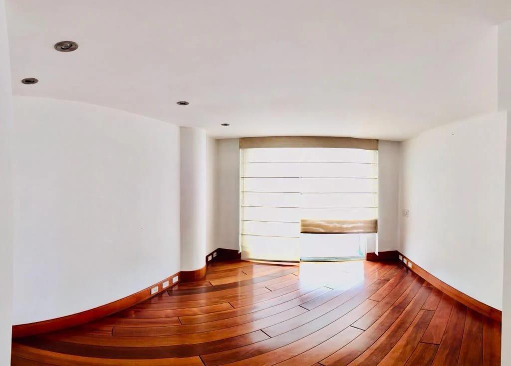Departamento de Venta Iñaquito Alto Cerca Universidad Hemisferios — imagen 9