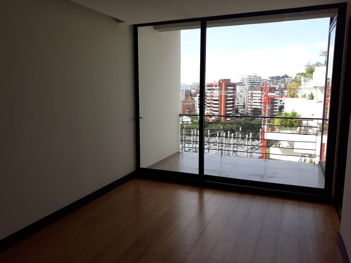 Elegante Departamento 3 Dorm. González Suárez — imagen 2