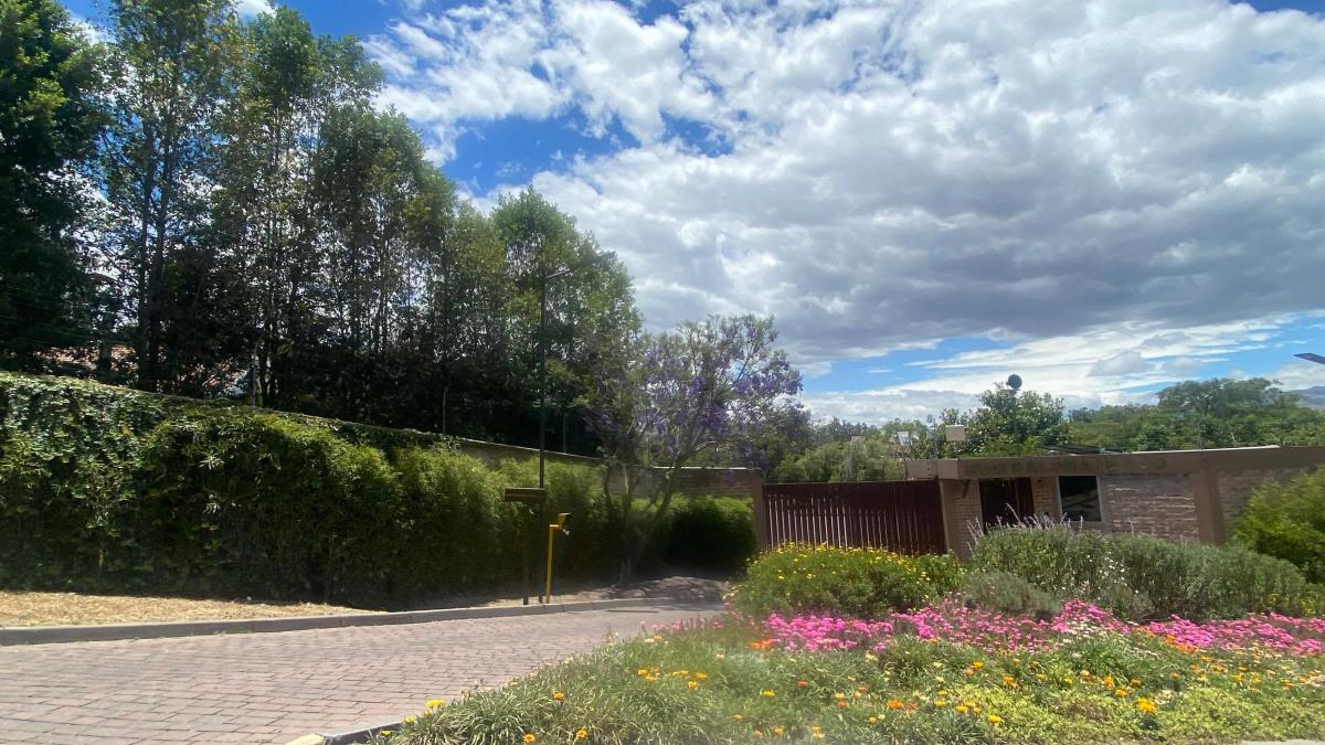 Huayraloma Nayon – Terreno 1.940 m² en Entorno Natural, Urbanización Exclusiva — imagen 6