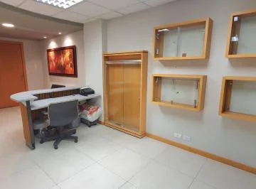 Se Vende Oficina Sector Megamaxi Av 6 de Diciembre — imagen 5