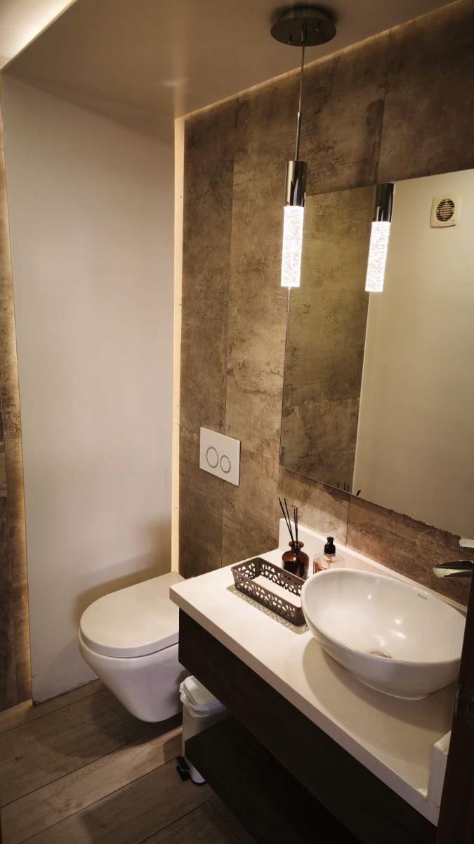 Exclusivo Departamento de Lujo, 3 Dorm. Amoblado, Sector La Carolina — imagen 5