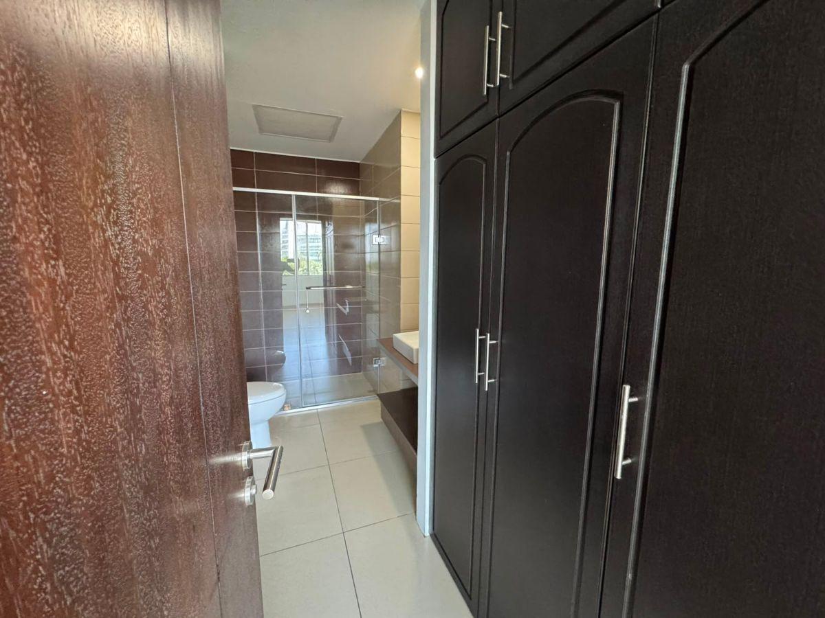 Departamento en Venta – River Towers precio: $300.000, Guayas — imagen 6
