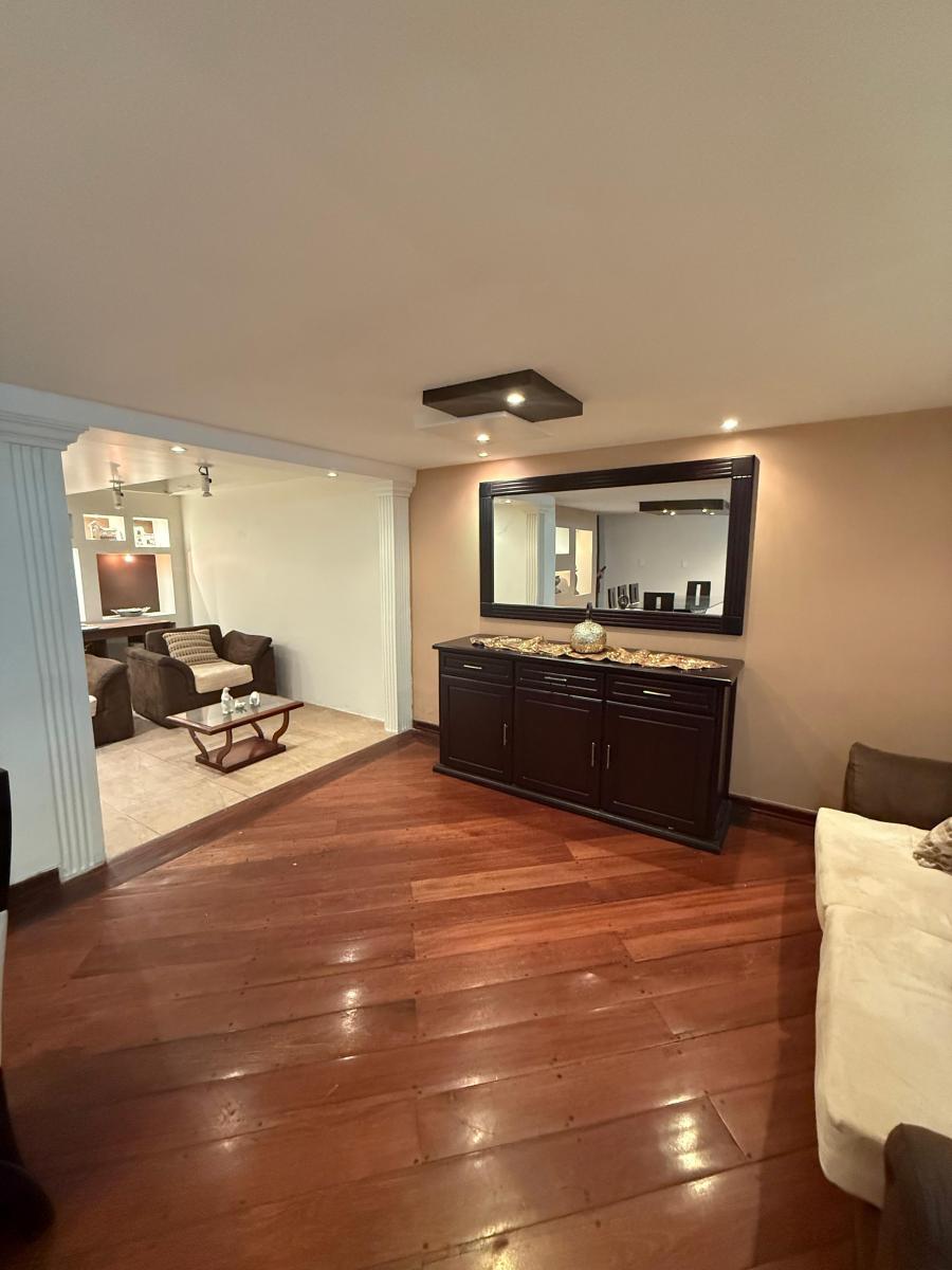 De Venta Hermoso Departamento Duplex (Colegio Sek) — imagen 9