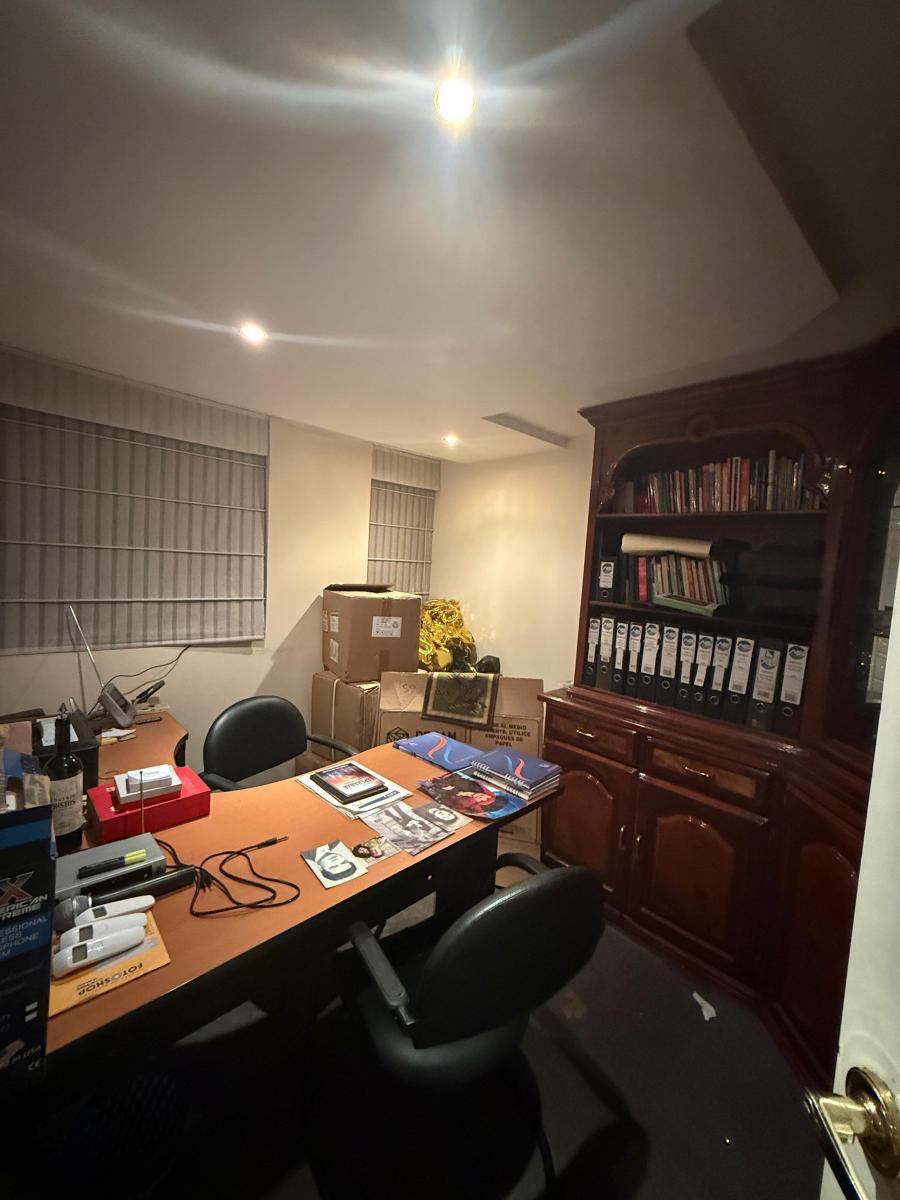 De Venta Hermoso Departamento Duplex (Colegio Sek) — imagen 7