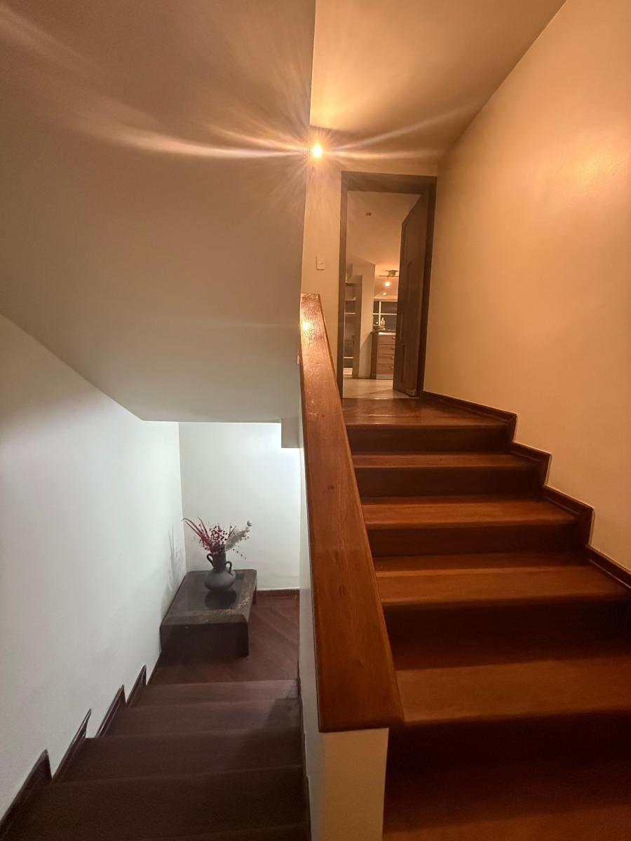 De Venta Hermoso Departamento Duplex (Colegio Sek) — imagen 6