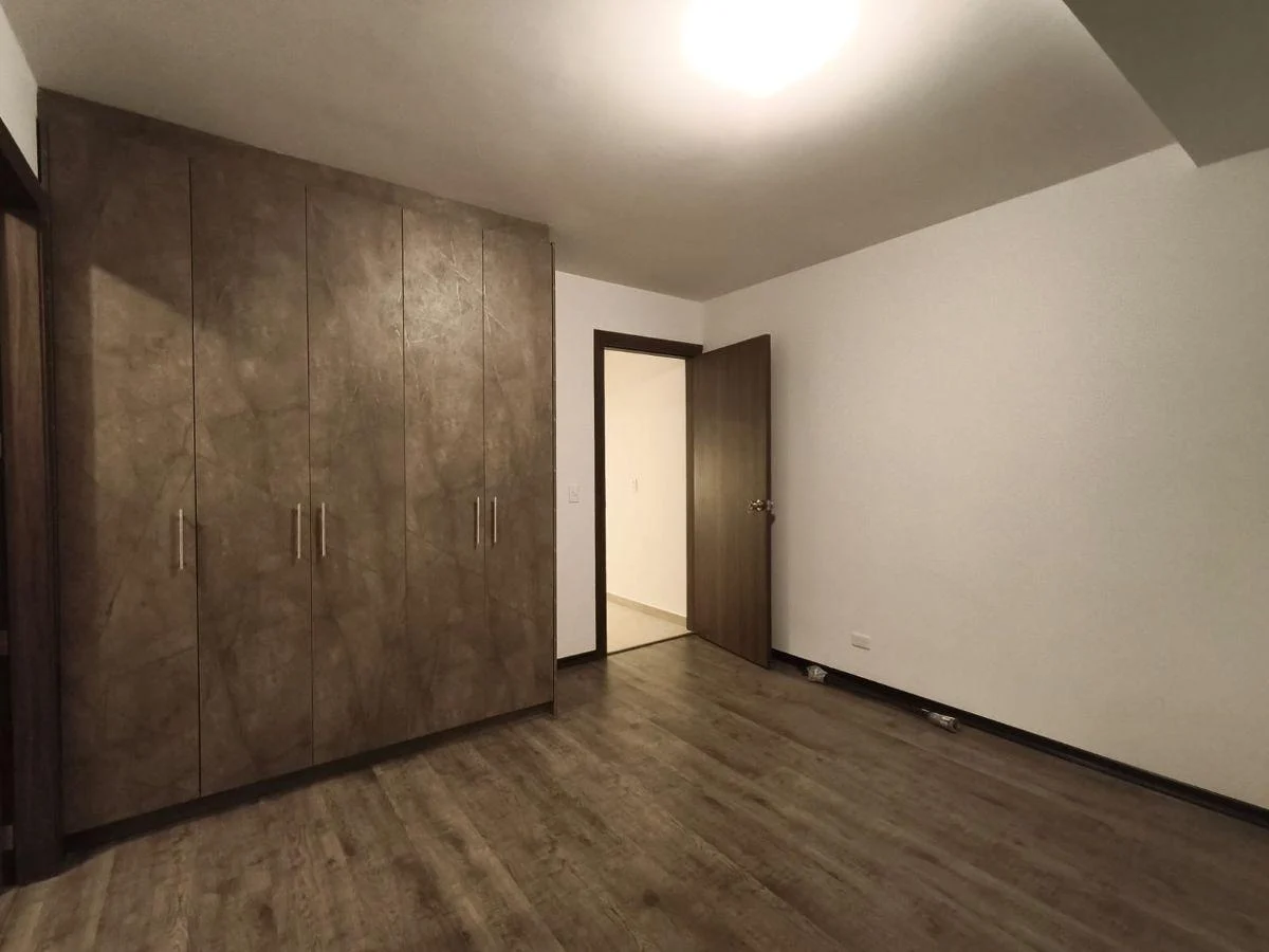 Casas por Estrenar de Venta en El Sector de La Pampa Dentro de Urbanización en Conjunto de 4 Casas — imagen 4