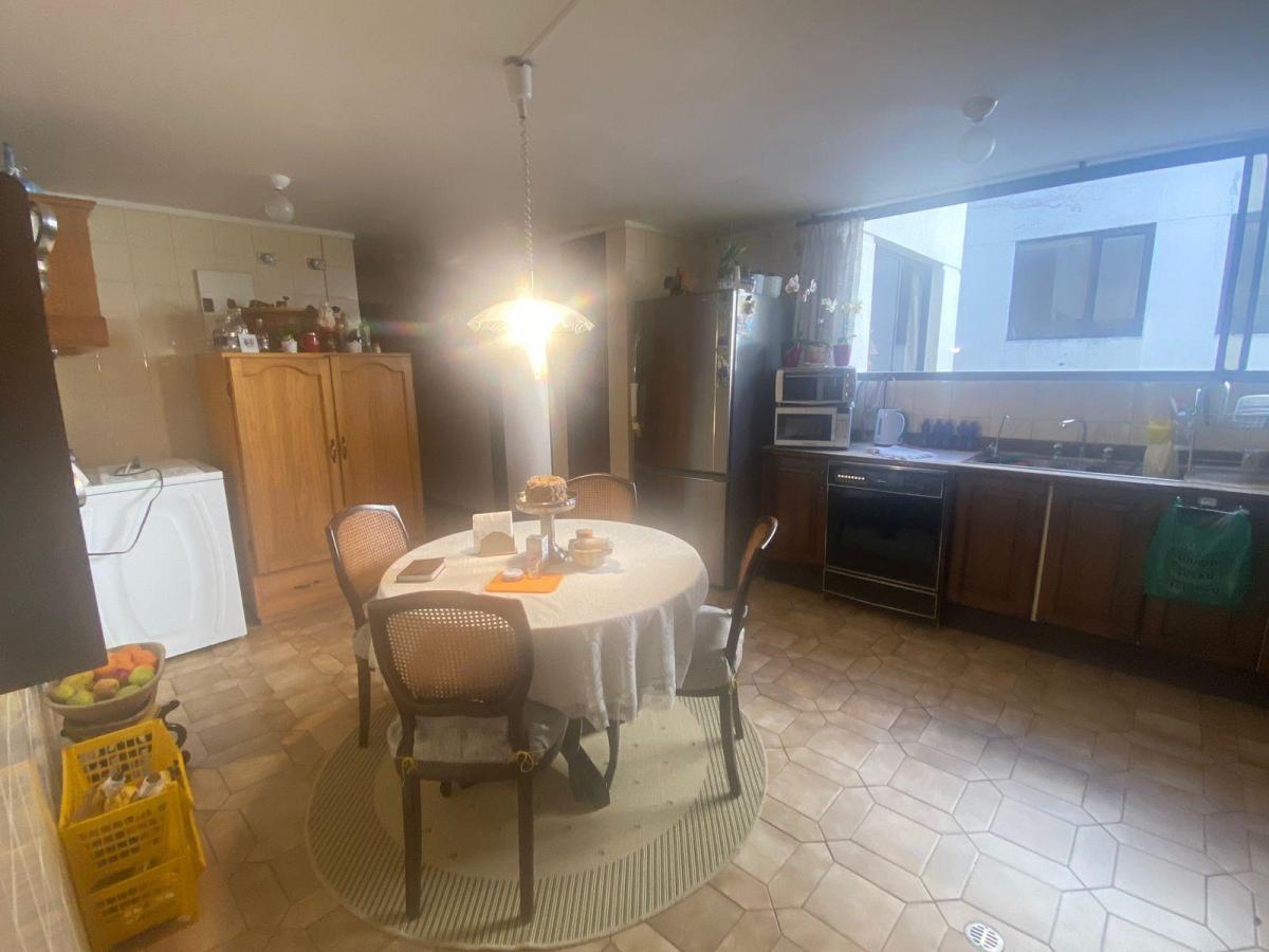 Venta Departamento 158,57 m², 3 Dorm., Av Gaspar de Villarroel y Eloy Alfaro — imagen 2