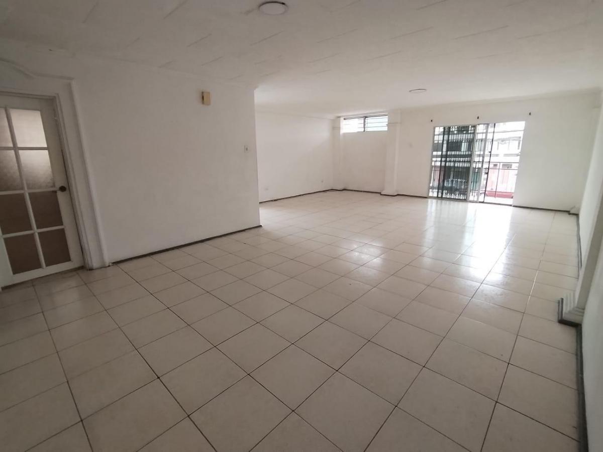 Departamento en Venta Urdesa, Guayas — imagen 9