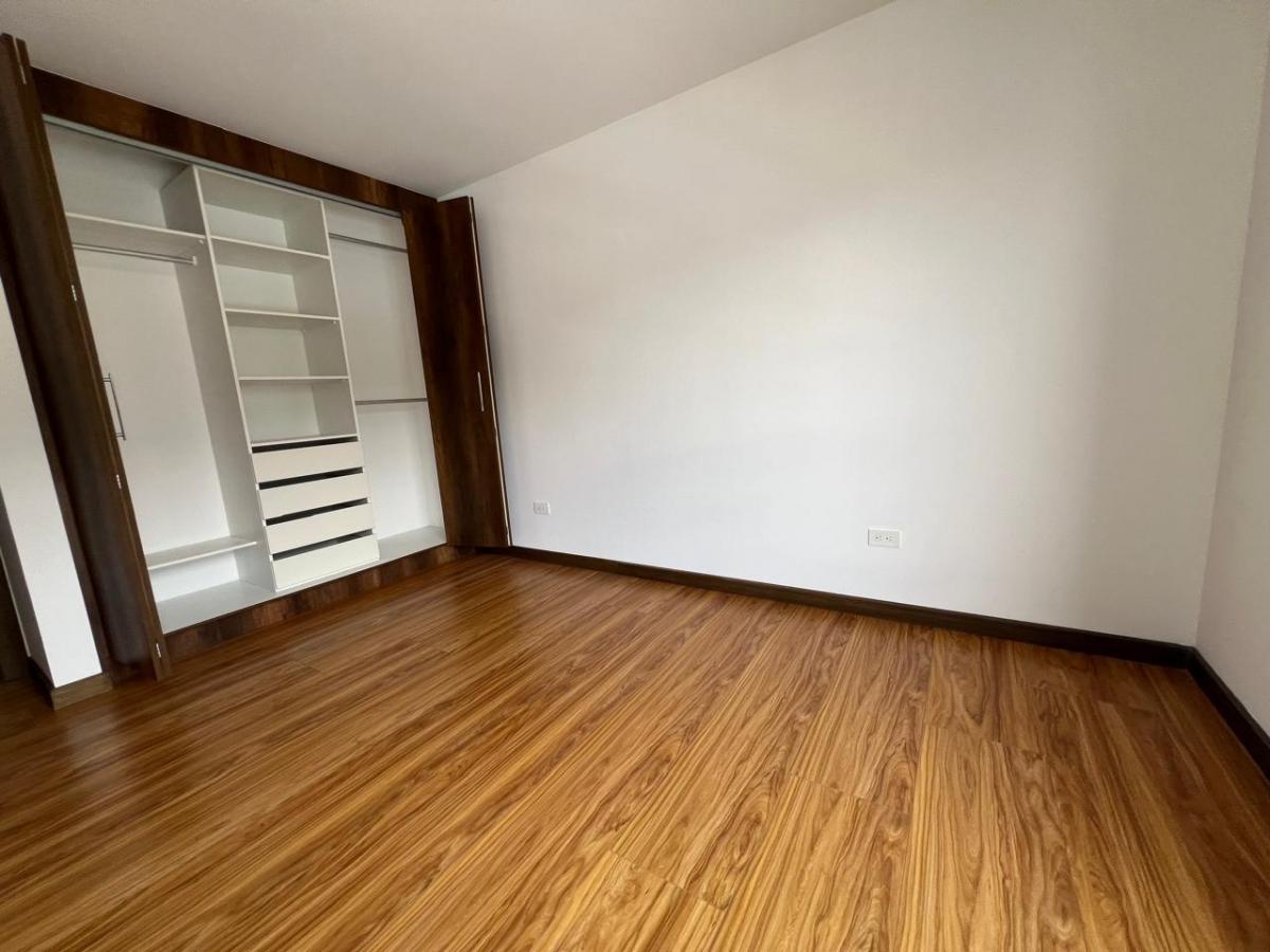 Departamento en Venta – 3 Dorm. - El Pinar Alto – Sector Mexterior — imagen 2