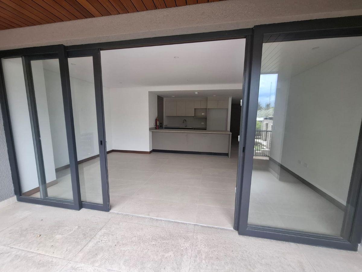 Lindo Departamento de 132 m² con 3 Habitaciones en Venta en Tumbaco — imagen 9