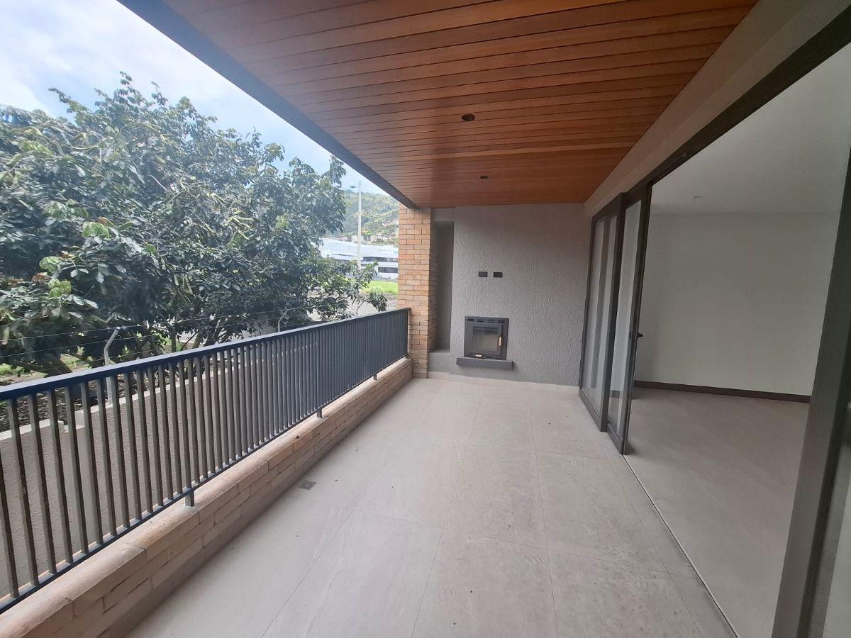 Lindo Departamento de 132 m² con 3 Habitaciones en Venta en Tumbaco — imagen 8