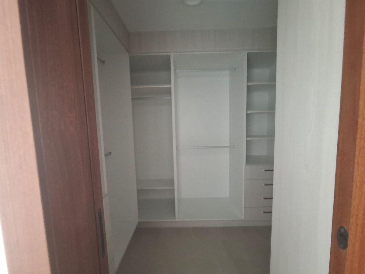 Lindo Departamento de 132 m² con 3 Habitaciones en Venta en Tumbaco — imagen 2
