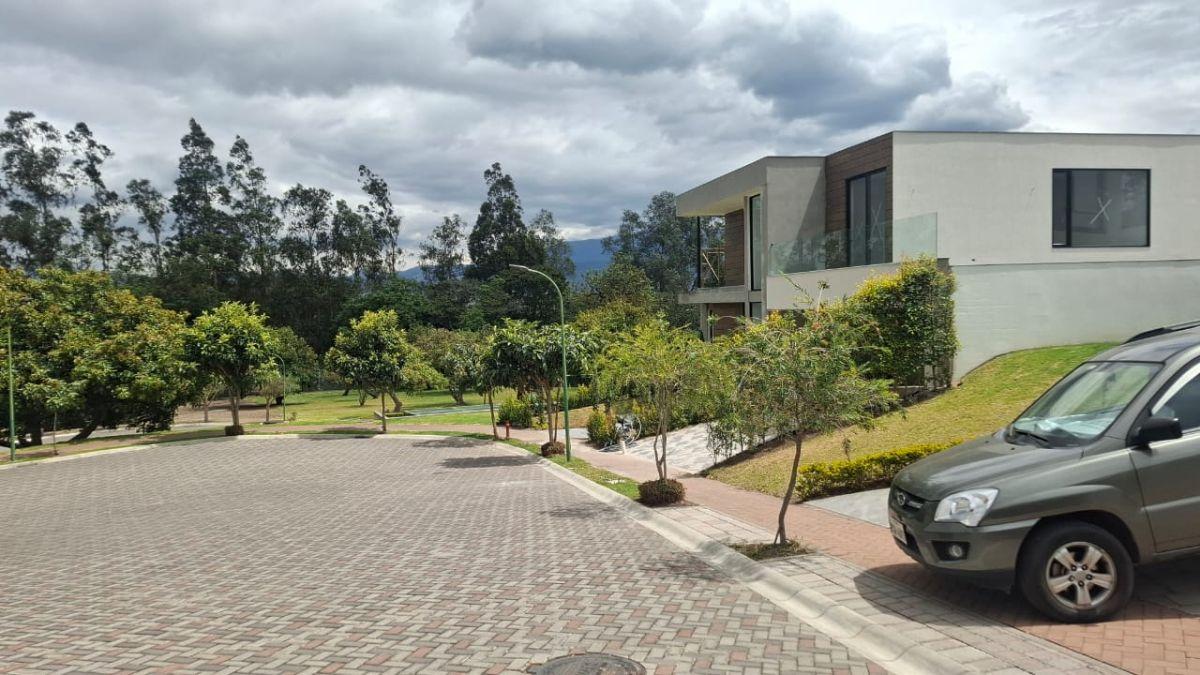 Vendo Terreno de 600 m² Puembo, Excelente Ubicacion. Provincia de Pichincha — imagen 4