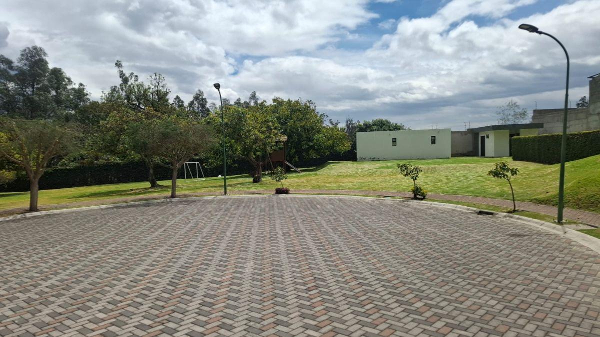 Vendo Terreno de 600 m² Puembo, Excelente Ubicacion. Provincia de Pichincha — imagen 2