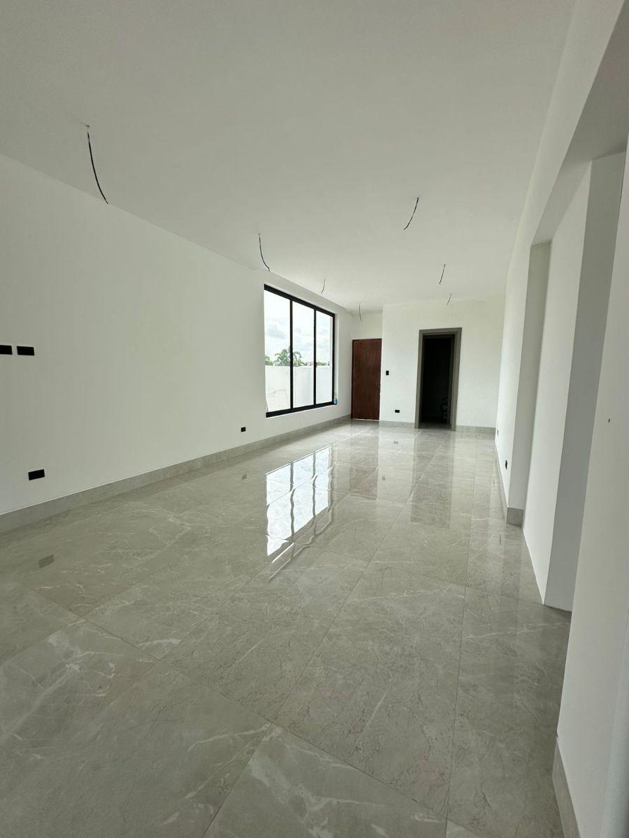 Exclusiva Casa en Alquiler y Venta en Mocoli Golf Club con Vista Al Campo de Golf y Al Lago, Guayas — imagen 7