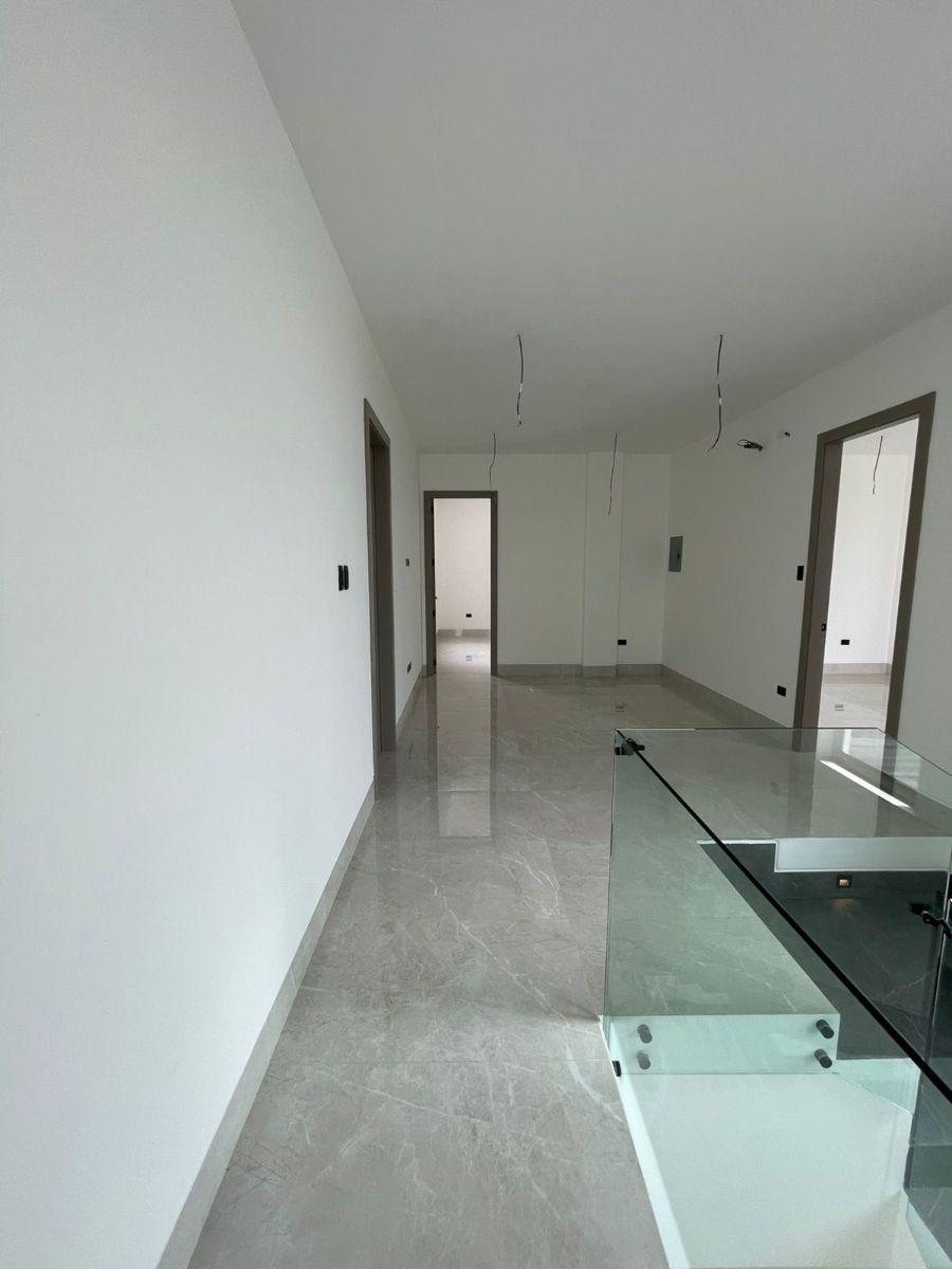 Exclusiva Casa en Alquiler y Venta en Mocoli Golf Club con Vista Al Campo de Golf y Al Lago, Guayas — imagen 3