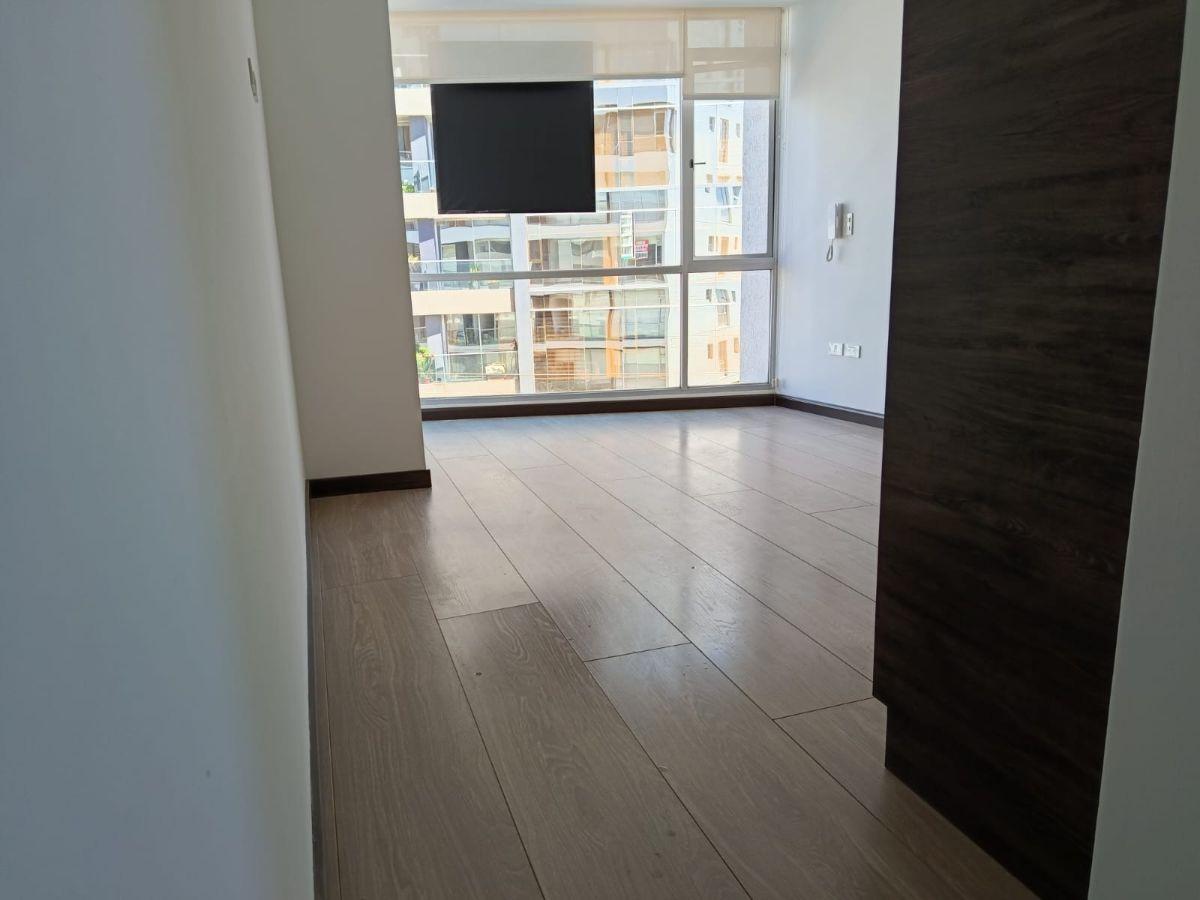 Vendo de Oprtunidad Lindo Departamento 3 Habitaciones — imagen 4