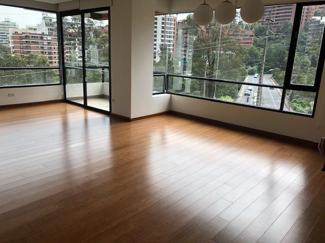 Vendo Hermoso Departamento Duplex / Sector Gonzalez Suarez — imagen 10