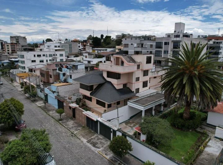 Venta de Casa en Monteserrin — imagen 1