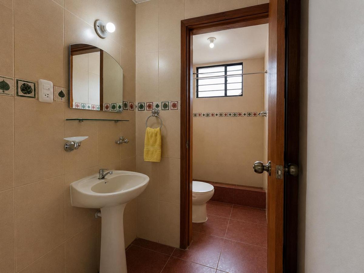 Departamento en Venta 79 m², Quito Norte, Carcelén, Hospital San Francisco — imagen 4