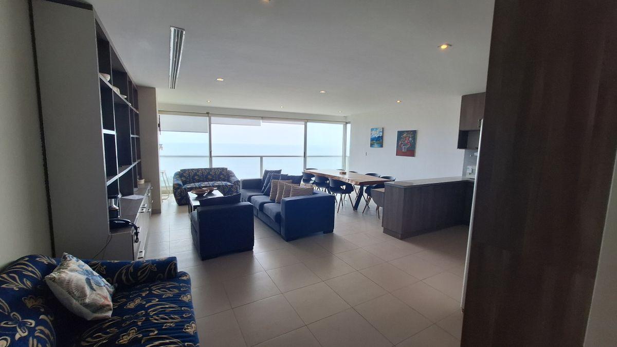 Departamento de 178 m² con 4 Dorm. en Venta en Punta Blanca Frente Al Mar — imagen 2