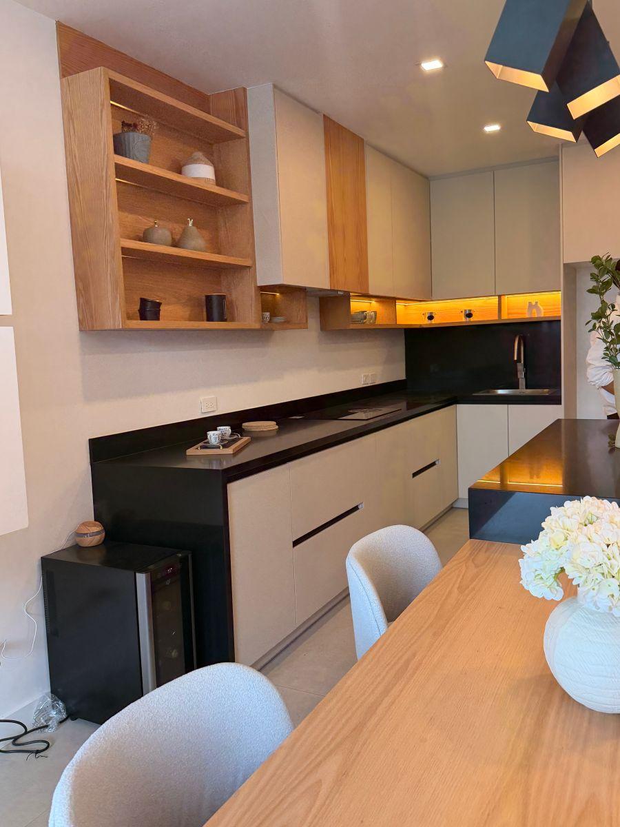 Venta Moderna Suite con Amplio Jardín por Estrenar en Tumbaco — imagen 3