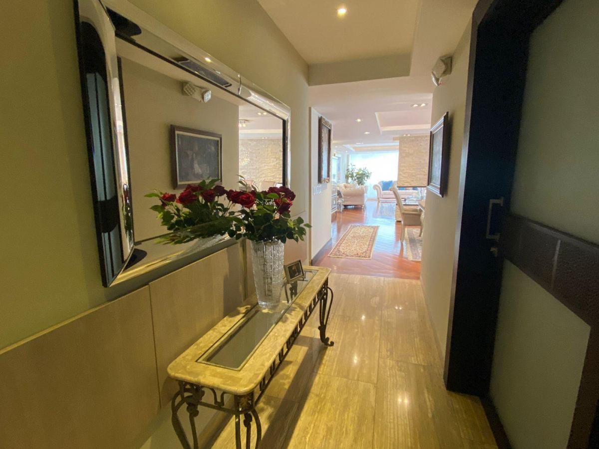 Venta Lujoso Pent House, 400 m² Terraza 180 m², 3 Dorm. Sector González Suárez, Quito — imagen 4