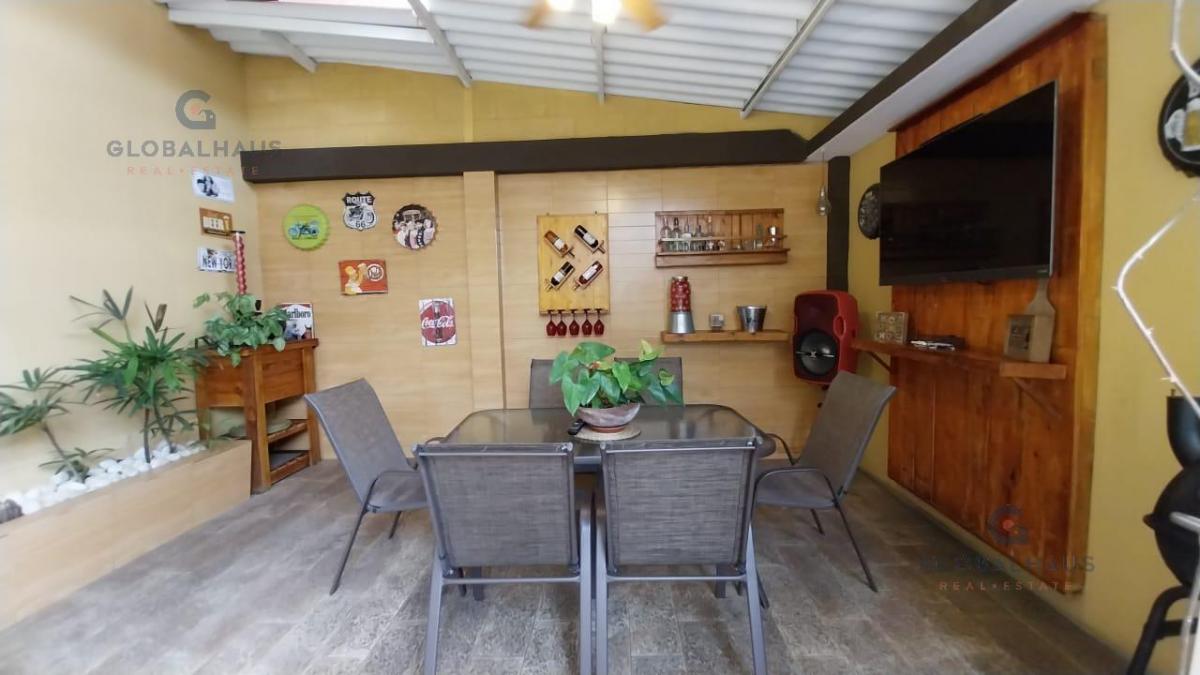 Venta de Casa en Urdenor 1 con 4 Habitaciones, 240 m² G. P. Guayas — imagen 7